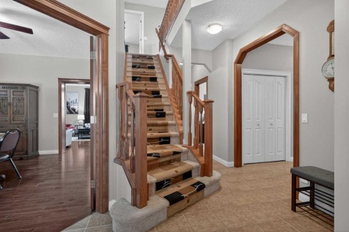 90 Sage Hill Way Nw, Calgary, AB - Indoor Photo Showing Other Room