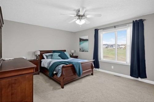 90 Sage Hill Way Nw, Calgary, AB - Indoor Photo Showing Bedroom