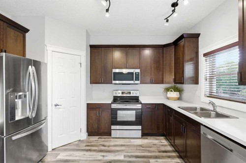 2120 21 Avenue, Didsbury, AB 