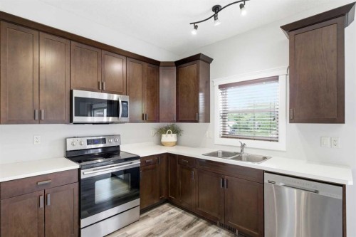2120 21 Avenue, Didsbury, AB 