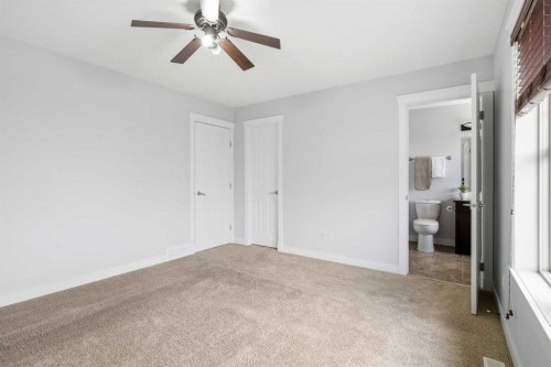 2120 21 Avenue, Didsbury, AB 