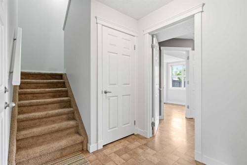 2120 21 Avenue, Didsbury, AB 