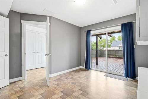 2120 21 Avenue, Didsbury, AB 