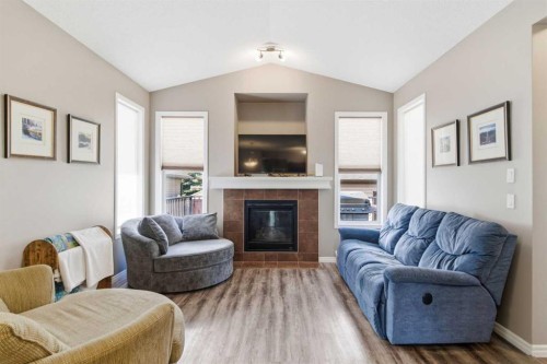 138 Drake Landing Loop, Okotoks, AB 