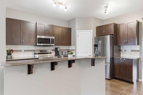 138 Drake Landing Loop, Okotoks, AB 