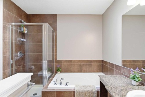 138 Drake Landing Loop, Okotoks, AB 