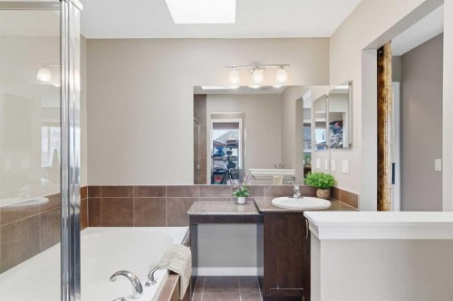 138 Drake Landing Loop, Okotoks, AB 