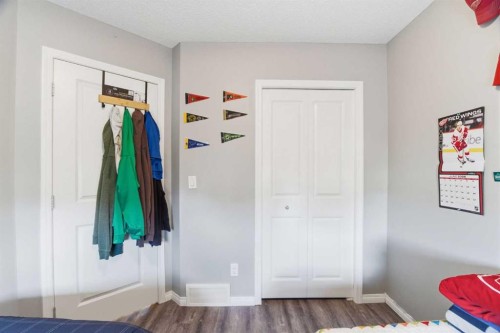 138 Drake Landing Loop, Okotoks, AB 