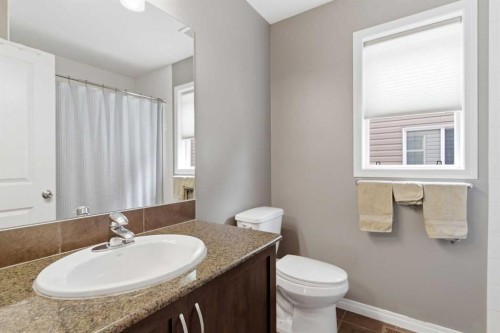 138 Drake Landing Loop, Okotoks, AB 