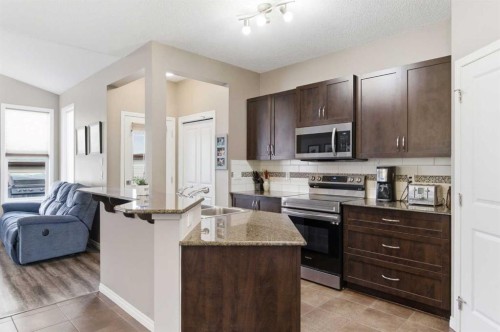 138 Drake Landing Loop, Okotoks, AB 