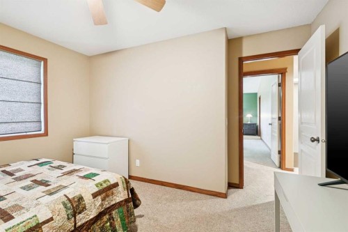 37 Tanner Close Se, Airdrie, AB 