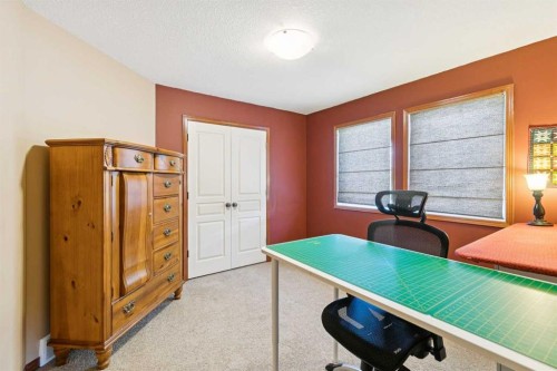 37 Tanner Close Se, Airdrie, AB 