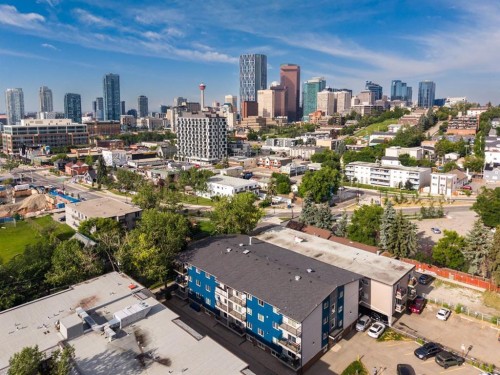201-626 2 Avenue Ne, Calgary, AB - Outdoor With View