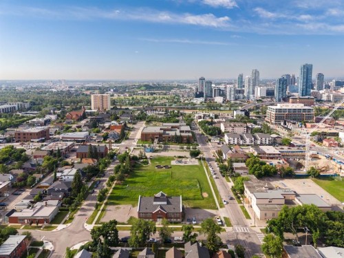 201-626 2 Avenue Ne, Calgary, AB - Outdoor With View