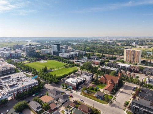 201-626 2 Avenue Ne, Calgary, AB - Outdoor With View