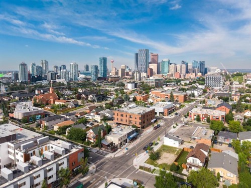 201-626 2 Avenue Ne, Calgary, AB - Outdoor With View