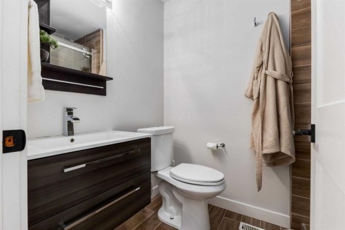 2132 6 Avenue Nw, Calgary, AB 