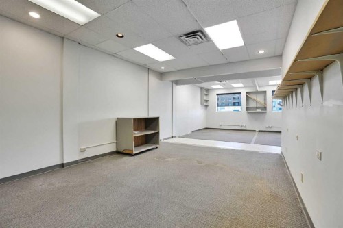 123 Any Avenue Sw, Calgary, AB 