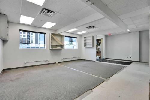 123 Any Avenue Sw, Calgary, AB 
