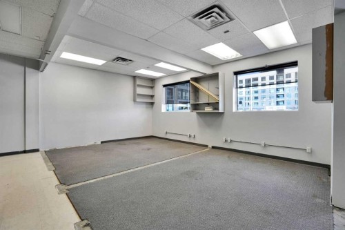 123 Any Avenue Sw, Calgary, AB 