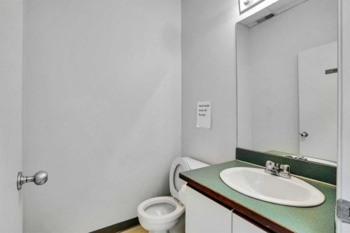 123 Any Avenue Sw, Calgary, AB 