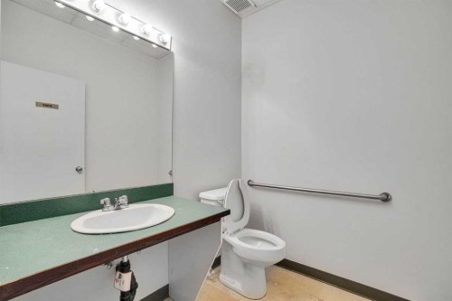 123 Any Avenue Sw, Calgary, AB 