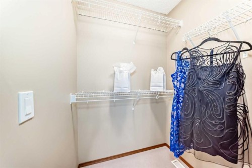 40 Tuscany Vista Crescent Nw, Calgary, AB - Indoor With Storage