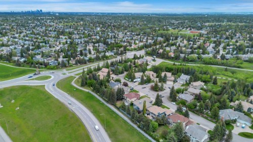 52 Woodpath Terrace Sw, Calgary, AB 