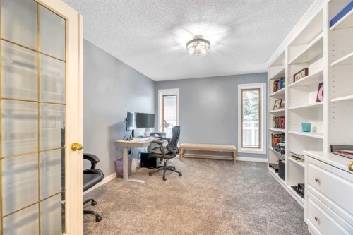 52 Woodpath Terrace Sw, Calgary, AB 