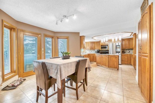 52 Woodpath Terrace Sw, Calgary, AB 