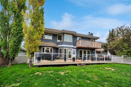 52 Woodpath Terrace Sw, Calgary, AB 