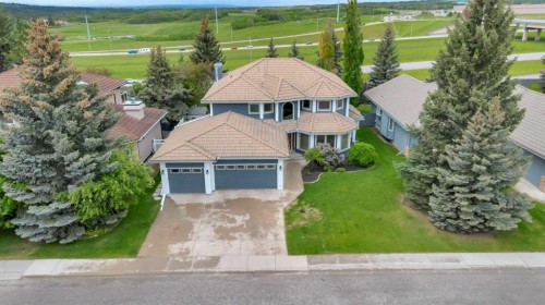 52 Woodpath Terrace Sw, Calgary, AB 