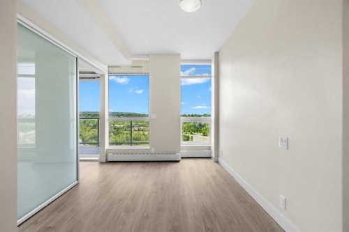 1712-222 Riverfront Avenue Sw, Calgary, AB - Indoor Photo Showing Other Room