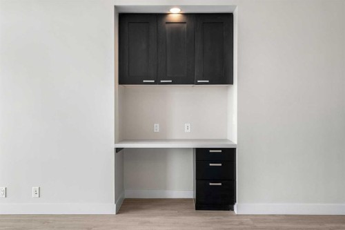 1712-222 Riverfront Avenue Sw, Calgary, AB - Indoor Photo Showing Other Room