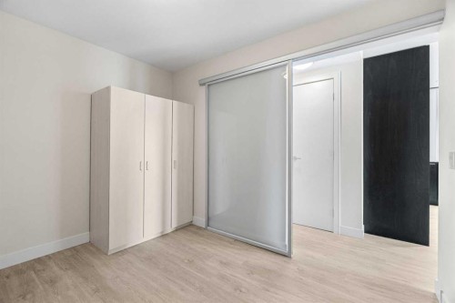 1712-222 Riverfront Avenue Sw, Calgary, AB - Indoor Photo Showing Other Room