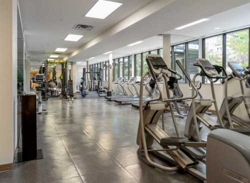 1712-222 Riverfront Avenue Sw, Calgary, AB - Indoor Photo Showing Gym Room