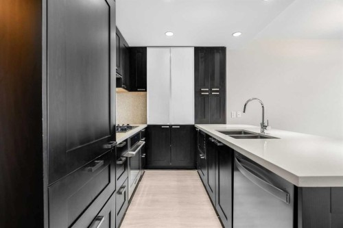 1712-222 Riverfront Avenue Sw, Calgary, AB - Indoor Photo Showing Kitchen With Double Sink With Upgraded Kitchen
