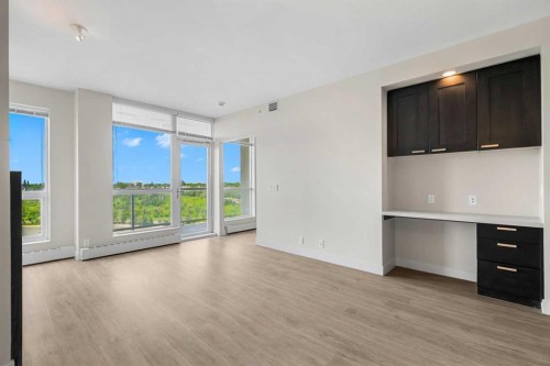 1712-222 Riverfront Avenue Sw, Calgary, AB - Indoor