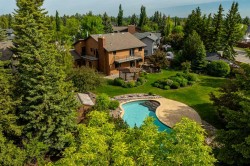 168 Canterville Drive SW Calgary, AB T2W 3X2