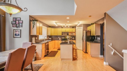172 West Creek Boulevard, Chestermere, AB 