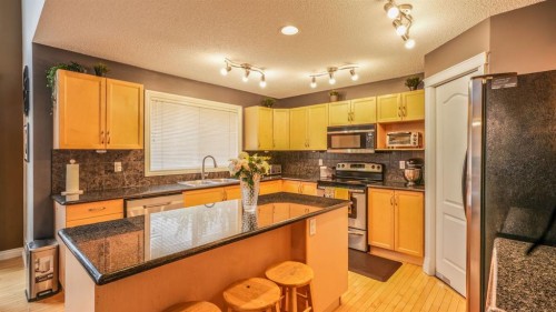 172 West Creek Boulevard, Chestermere, AB 