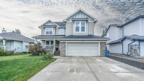 172 West Creek Boulevard  Chestermere, AB T1X 1L8