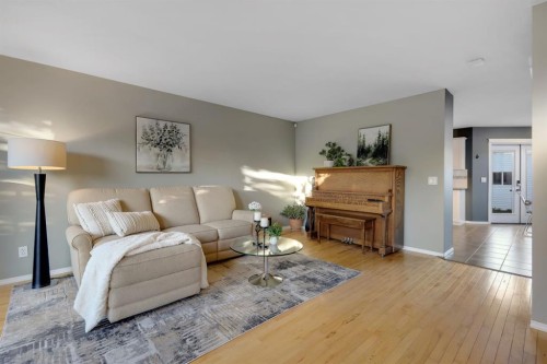 258 Coville Crescent Ne, Calgary, AB 