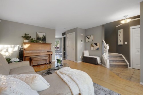 258 Coville Crescent Ne, Calgary, AB 
