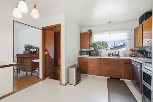 9020 Fairmount Drive Se, Calgary, AB 