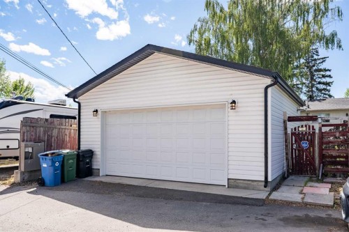 9020 Fairmount Drive Se, Calgary, AB 