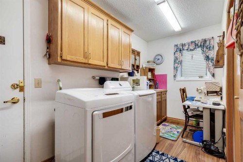 44 Valley Meadow Close Nw, Calgary, AB 