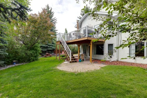 44 Valley Meadow Close Nw, Calgary, AB 