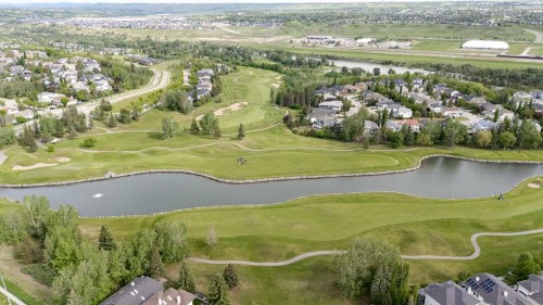 44 Valley Meadow Close Nw, Calgary, AB 