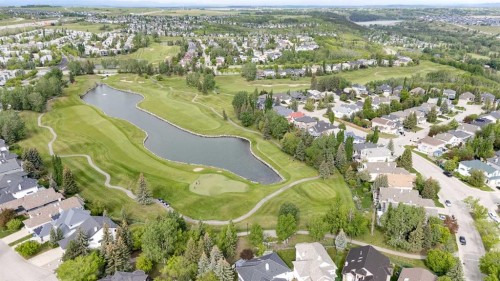 44 Valley Meadow Close Nw, Calgary, AB 